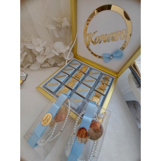 HDM 1232 BOX AND CHOCOLATE